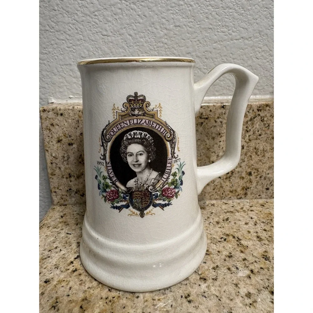 Weatherby Hanley Royal Falcon Ware Queen Elizabeth 1977 Jubilee Gold Rimmed